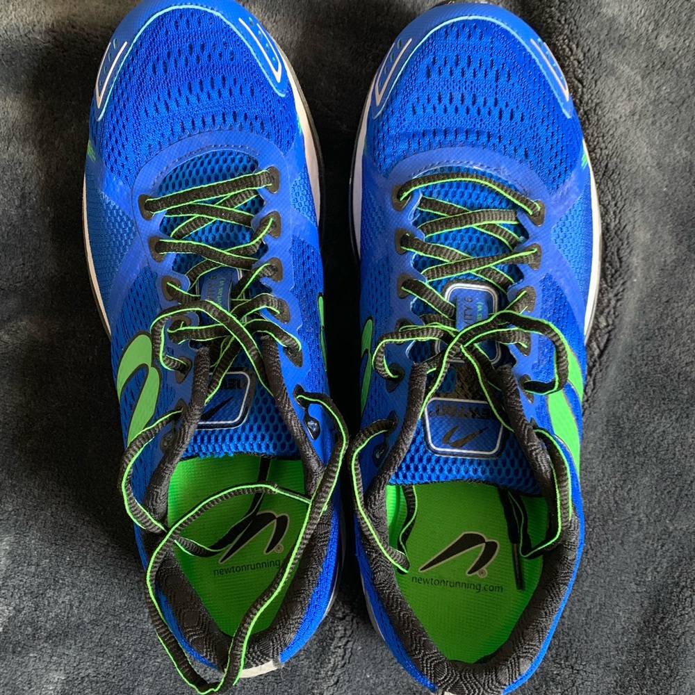 Newton Gravity men size 10